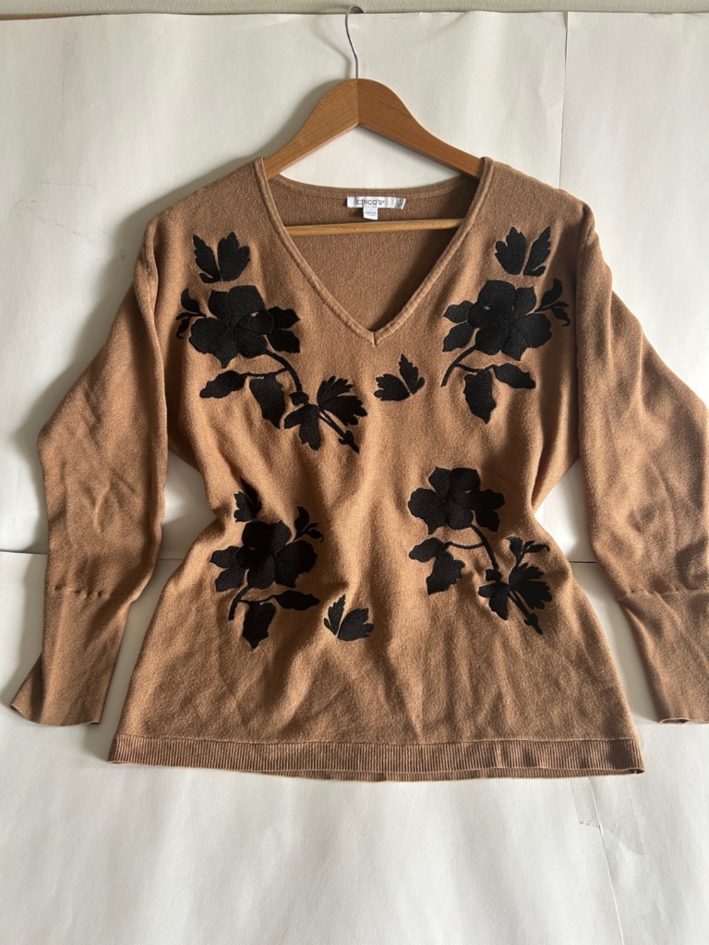Chico's Camel/Tan V-Neck Lightweight Knit Top
